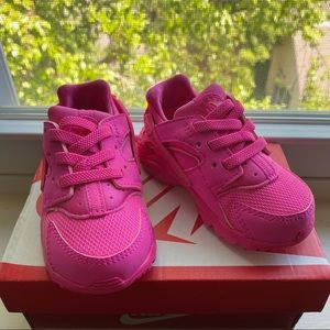 Nike Huarache Run - 5C